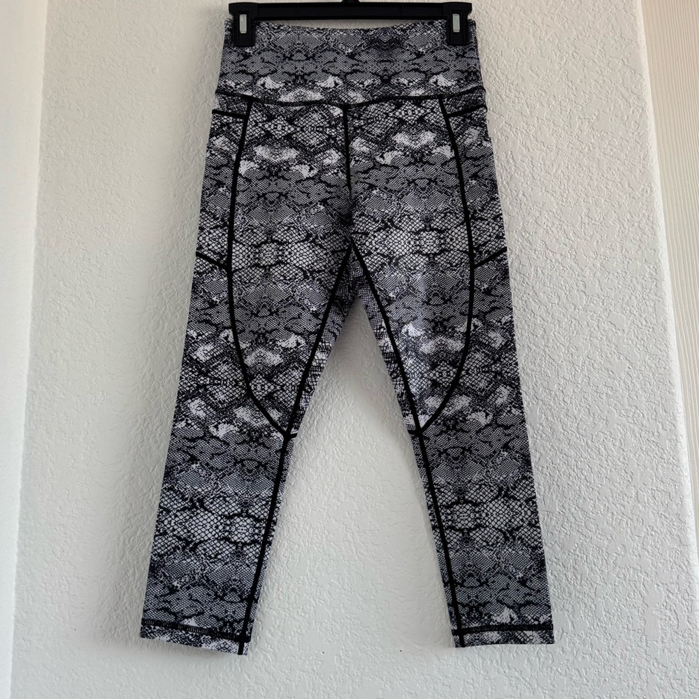 ZYIA leggings